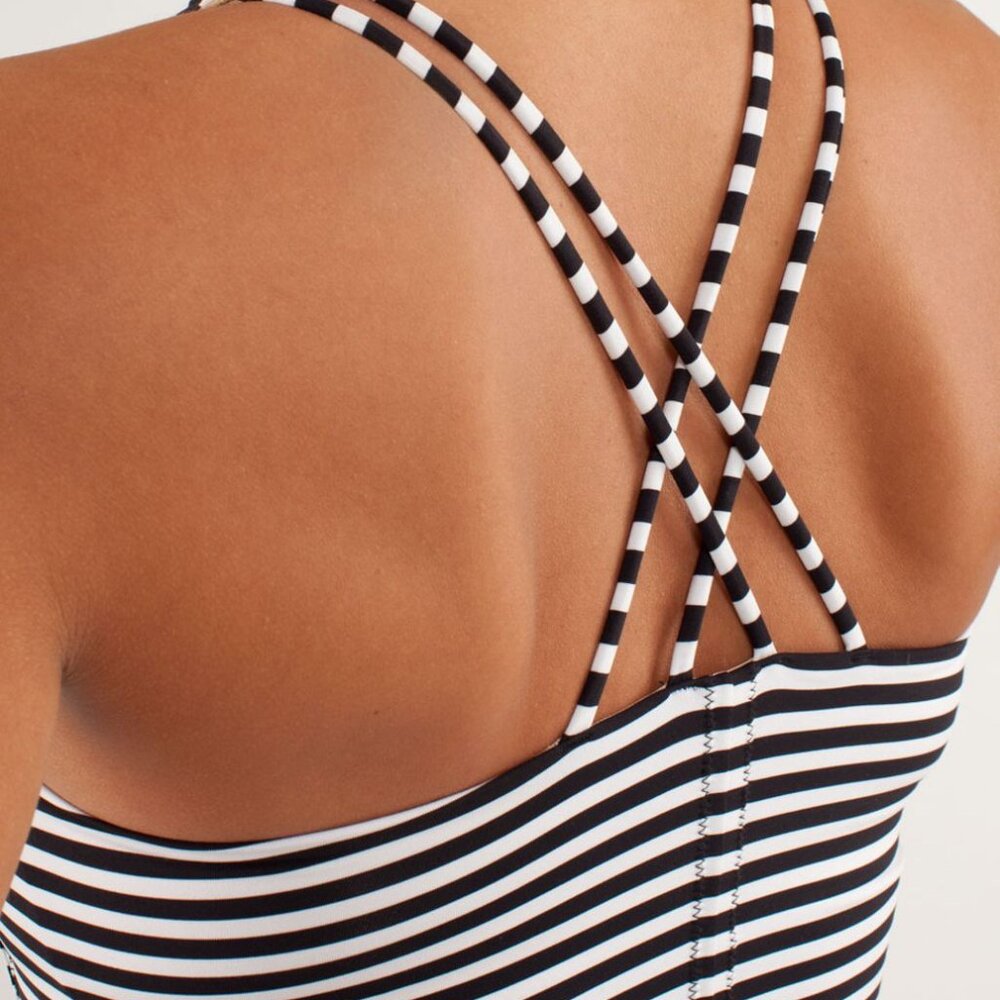 Lululemon Free to Be Tank, Sz 4
